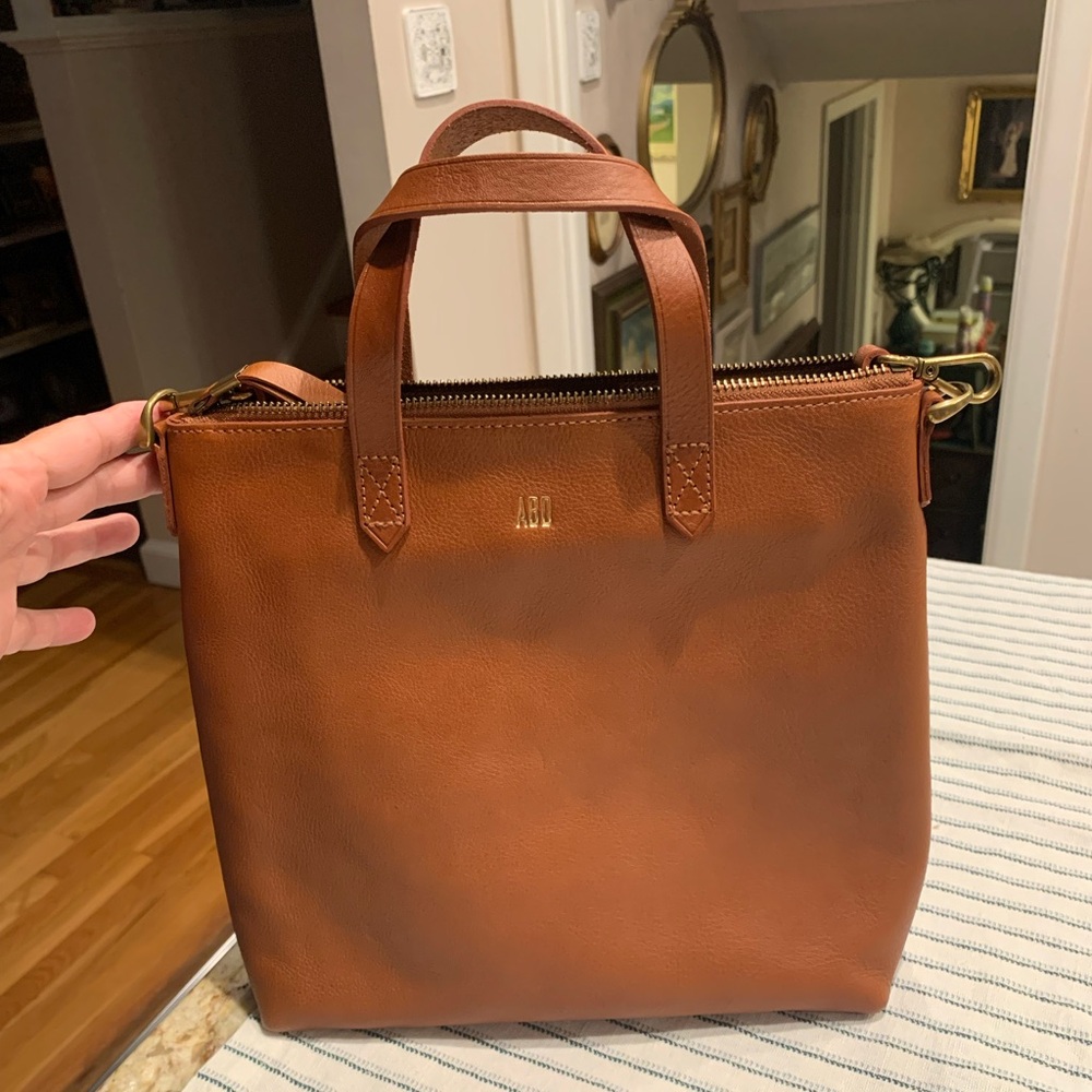 Madewell Monogrammed Zip Top Leather Crossbody Transport Bag
